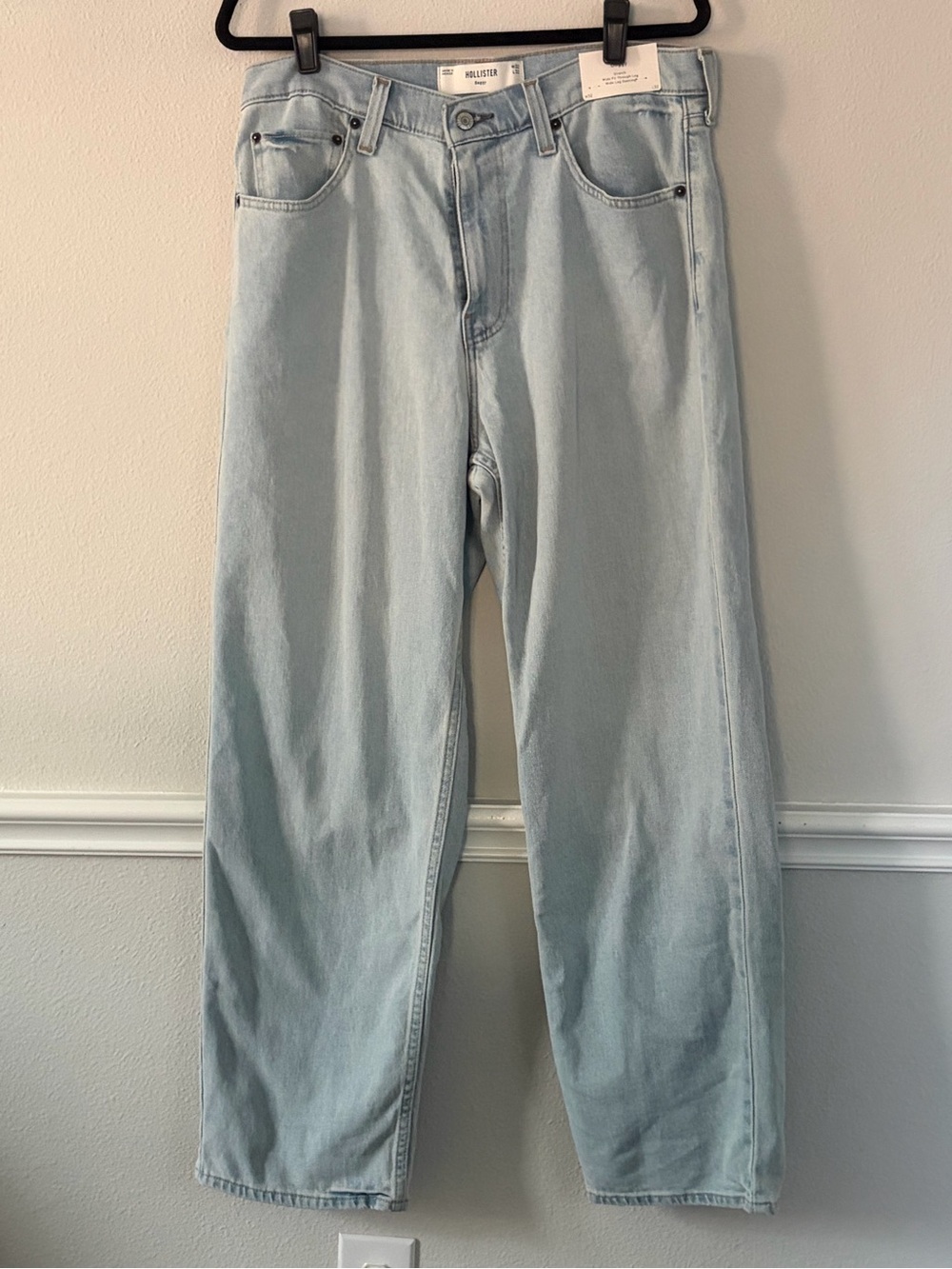 Hollister Men's Light Blue Relaxed Baggy Jeans 32x32